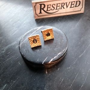 NOT FOR SALE Cuff links set of 4